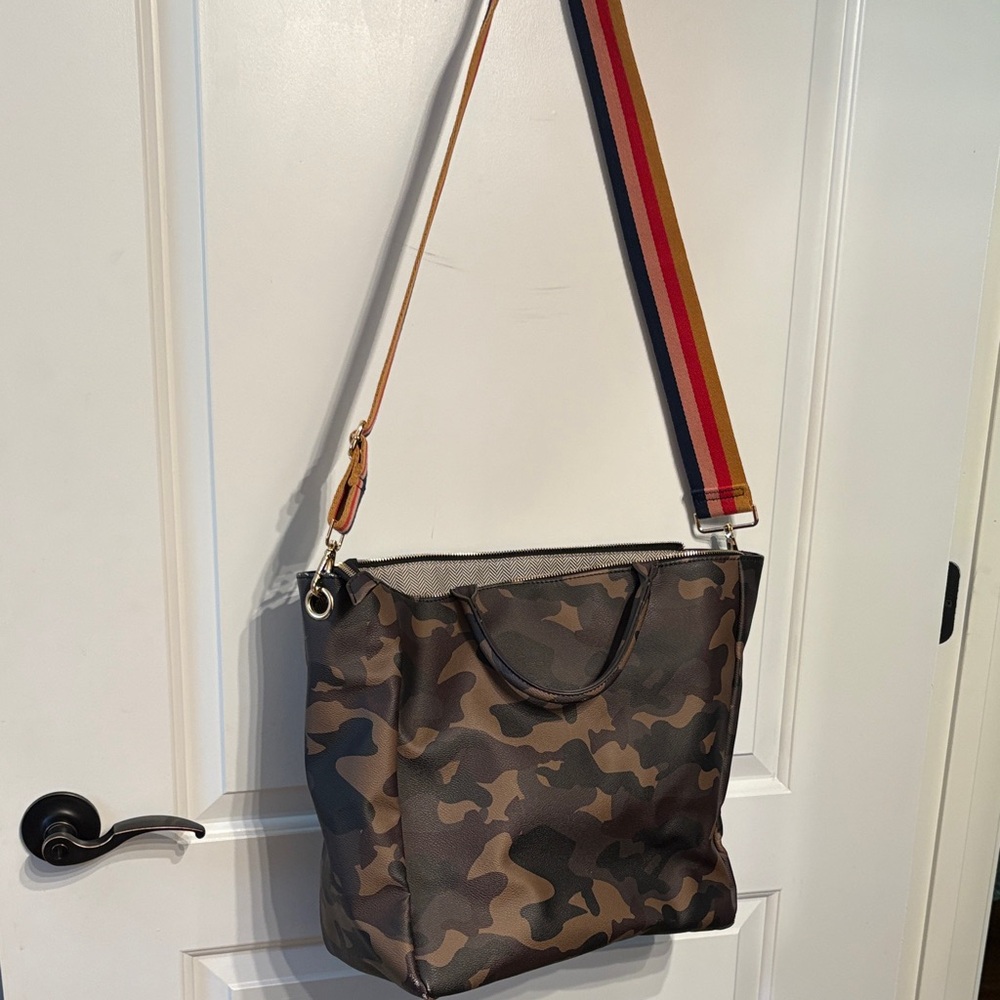 Viva Cerry Camouflage Tote Bag with Striped Strap